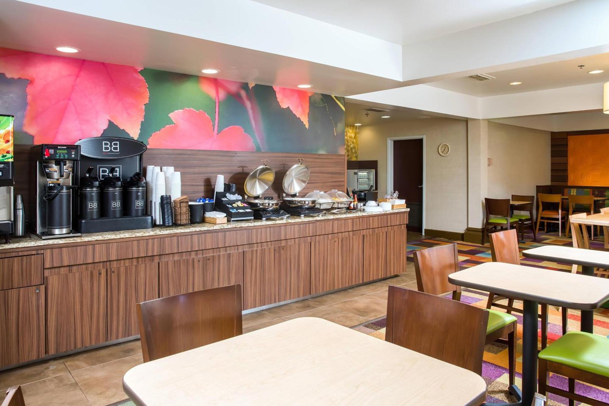 Fairfield Inn & Suites Jacksonville Airport Экстерьер фото