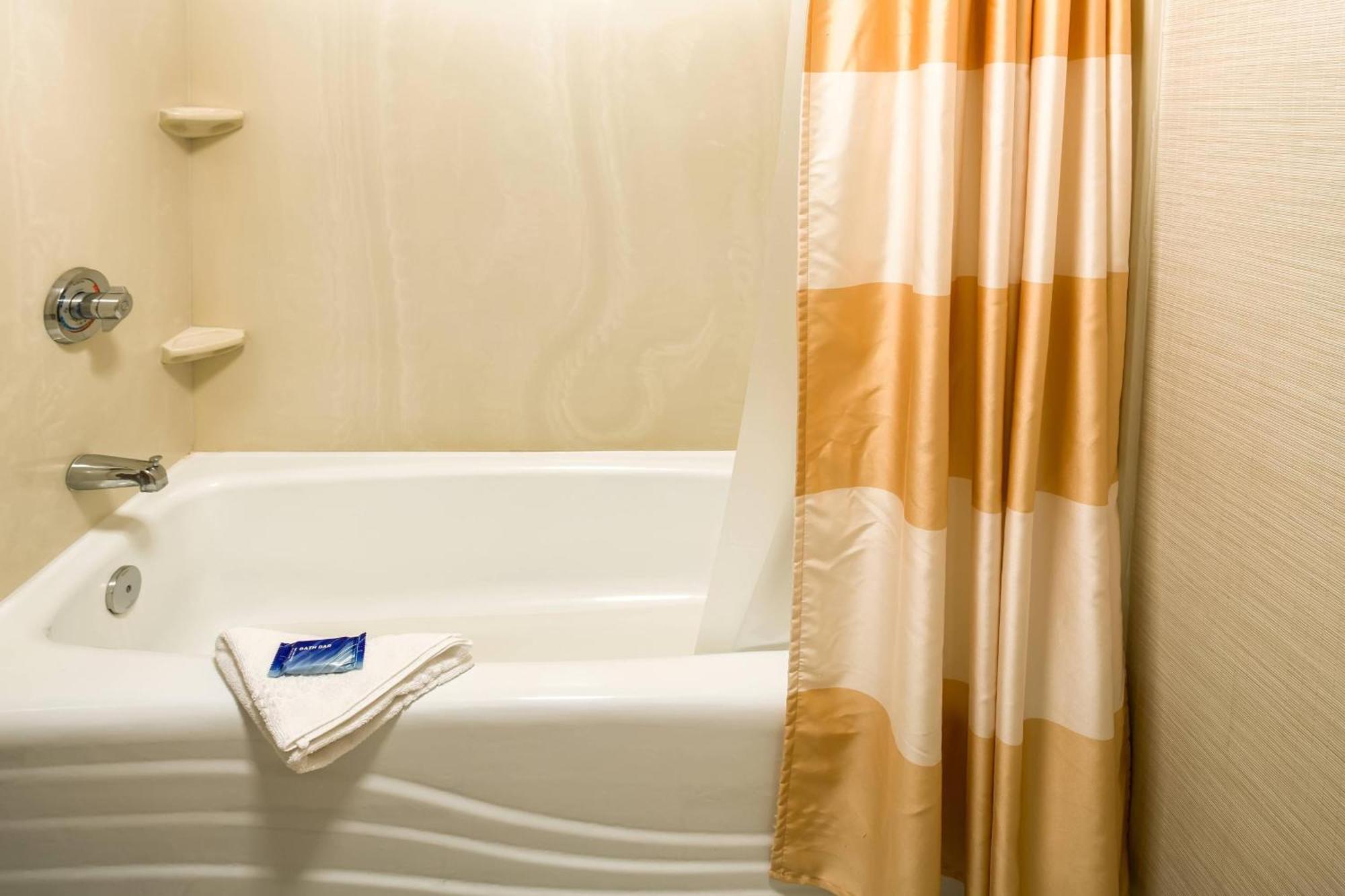 Fairfield Inn & Suites Jacksonville Airport Экстерьер фото