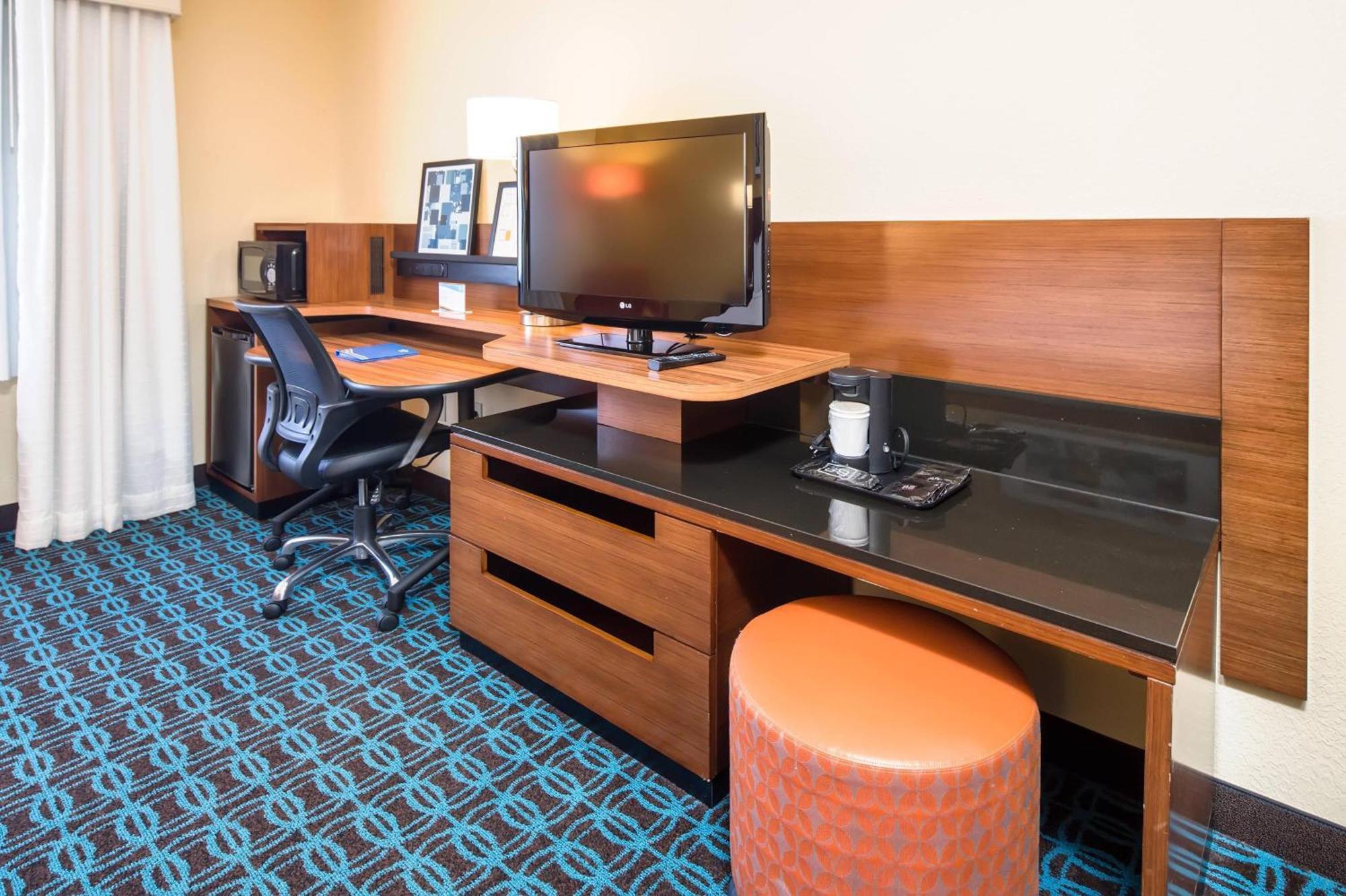 Fairfield Inn & Suites Jacksonville Airport Экстерьер фото